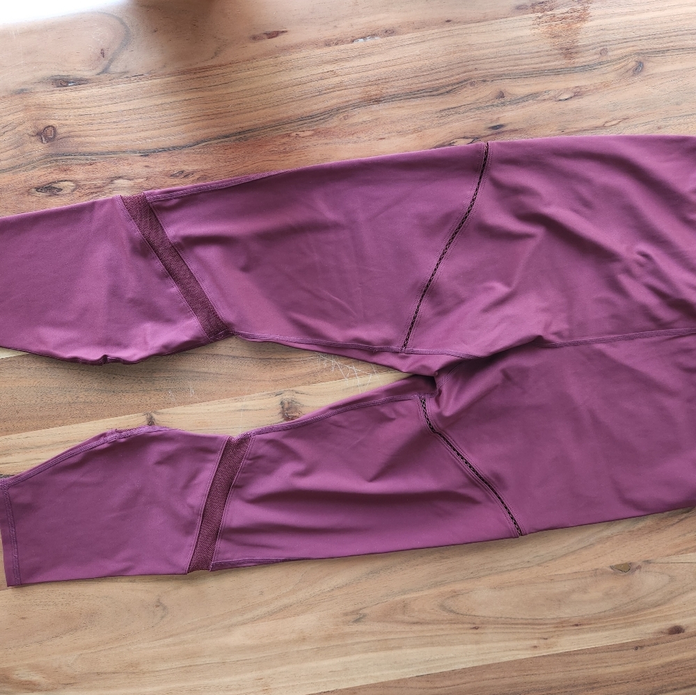 Fabletics xl burgundy trendy cut out leggings